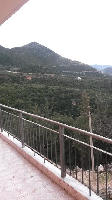 Vila Melpo Apartments Ilias Eksteriør bilde